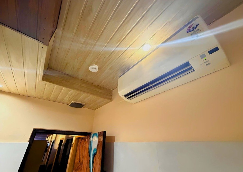 Single Room View 5